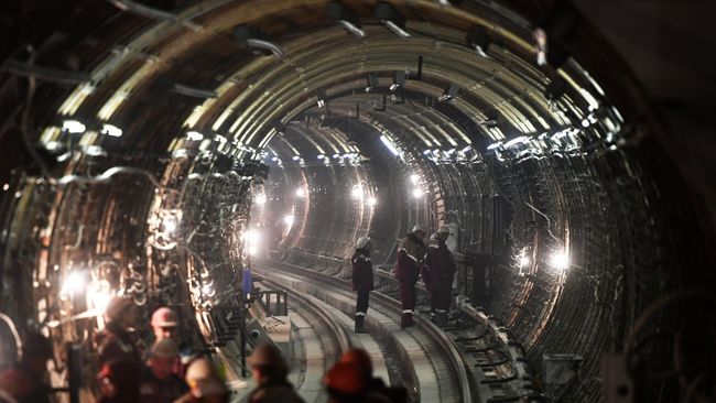 Тоннель строящейся станции метро 