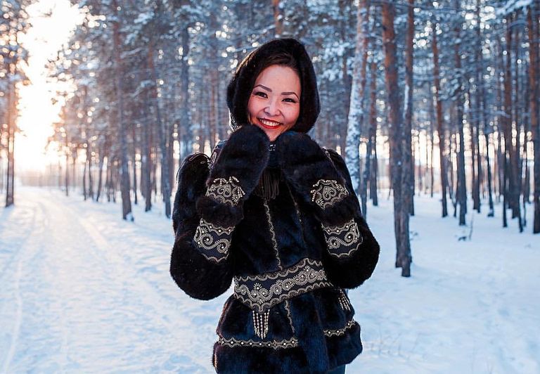Девушка в шубе Девушка в шубе