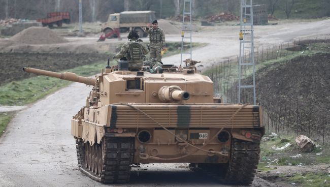 Турецкий военный конвой на турецко-сирийской границе. 21 января 2018 Турецкий военный конвой на турецко-сирийской границе. 21 января 2018