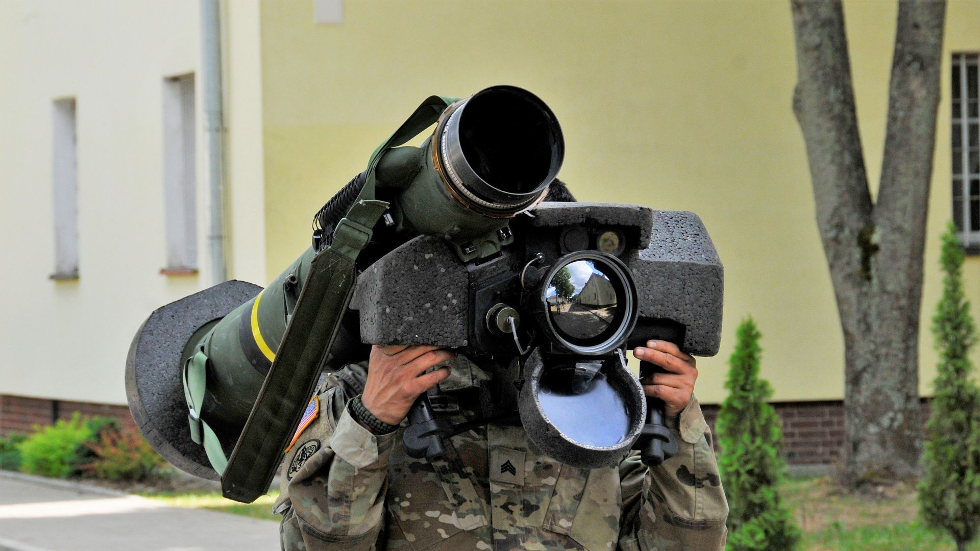Американский переносной противотанковый ракетный комплекс (ПТРК) Javelin Американский переносной противотанковый ракетный комплекс (ПТРК) Javelin - РИА Новости, 1920, 22.11.2021