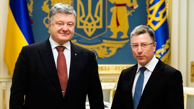 Петр Порошенко и спецпредставитель США Курт Волкер Петр Порошенко и спецпредставитель США Курт Волкер