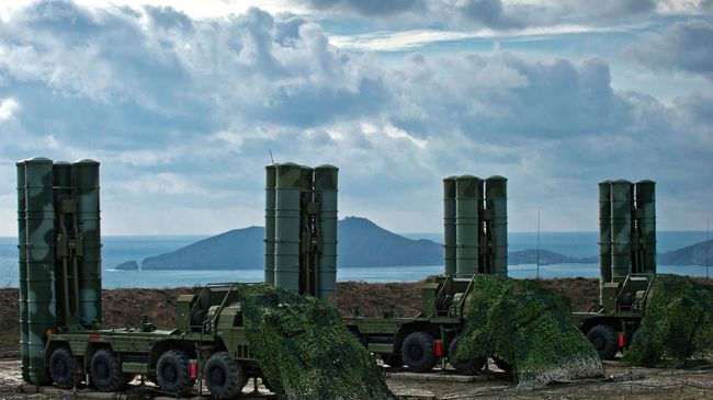 Полк С-400 на боевом дежурстве в Крыму. Архивное фото