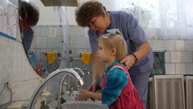Арифметика добра разрабатывает профстандарт воспитателя детдомов