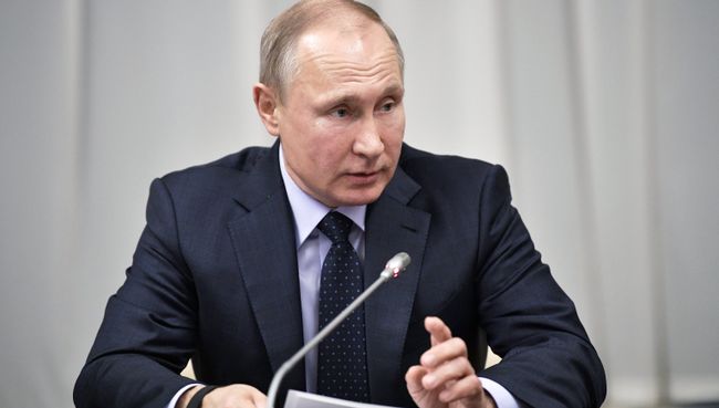Владимир Путин во время встречи с представителями экономического совета Франко-российская торгово-промышленная палата. 31 января 2018 Владимир Путин во время встречи с представителями экономического совета Франко-российская торгово-промышленная палата. 31 января 2018