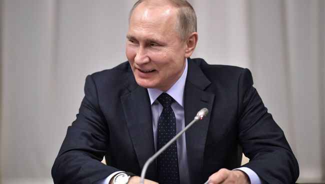 Владимир Путин во время встречи с представителями экономического совета Франко-российская торгово-промышленная палата. 31 января 2018