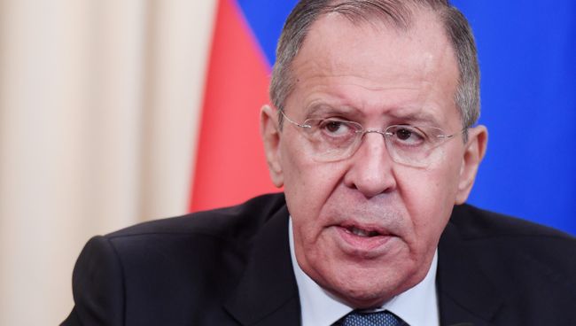 Министр иностранных дел России Сергей Лавров на пресс-конференции по итогам встречи в Москве с министром иностранных дел Италии Анджелино Альфано. 1 февраля 2018 Министр иностранных дел России Сергей Лавров на пресс-конференции по итогам встречи в Москве с министром иностранных дел Италии Анджелино Альфано. 1 февраля 2018