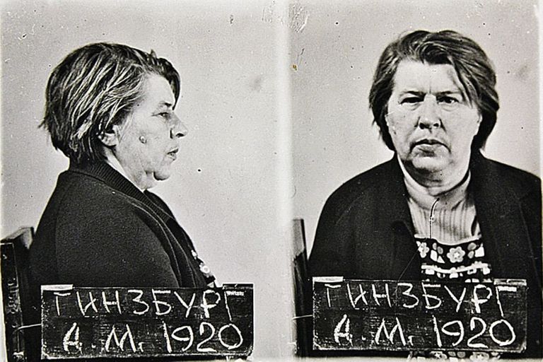 Антонина Макарова-Гинзбург (Тонька-пулеметчица) Антонина Макарова-Гинзбург (Тонька-пулеметчица)