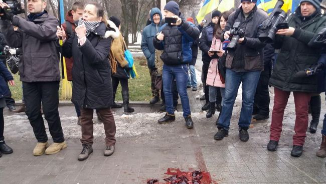 Во время акции, посвященной 75-летнему юбилею Сталинградской битвы, в Запорожье. 2 февраля 2018 Во время акции, посвященной 75-летнему юбилею Сталинградской битвы, в Запорожье. 2 февраля 2018