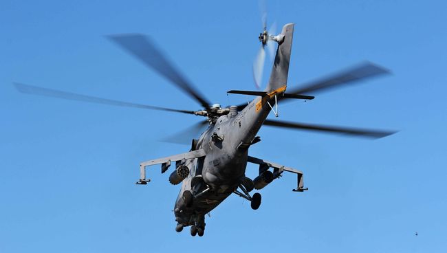 Вертолет Ми-8 АМТШ на учениях в Восточном Военном Округе Вертолет Ми-8 АМТШ на учениях в Восточном Военном Округе
