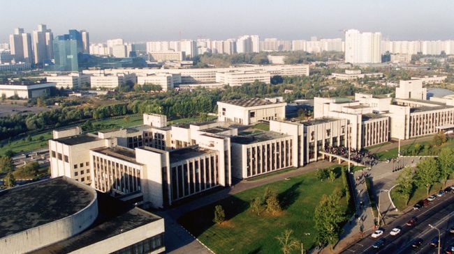 Здание МГИМО в Москве Здание МГИМО в Москве