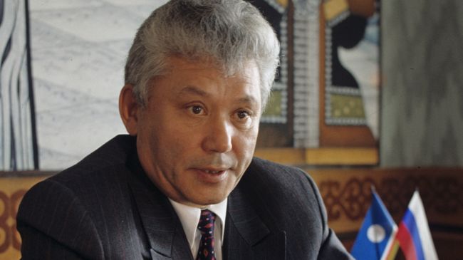 Первый Президент Республики Саха Михаил Ефимович Николаев. Архивное фото