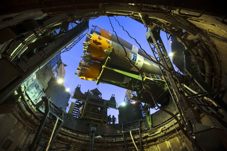 Ракета Союз-2.1а с грузовым кораблем Прогресс МС-08 установлена на стартовый комплекс на космодроме Байконур. 9 февраля 2018 Ракета Союз-2.1а с грузовым кораблем Прогресс МС-08 установлена на стартовый комплекс на космодроме Байконур. 9 февраля 2018