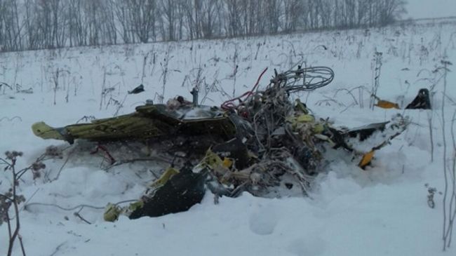 Обломки на месте крушения самолета Ан-148 авиакомпании Саратовские авиалинии в Московской области. 11 февраля 2018 Обломки на месте крушения самолета Ан-148 авиакомпании Саратовские авиалинии в Московской области. 11 февраля 2018