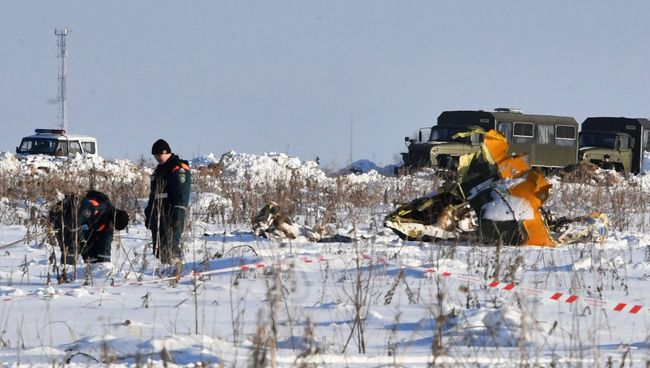 Сотрудники МЧС России на месте крушения Ан-148 в Раменском районе. Архивное фото Сотрудники МЧС России на месте крушения Ан-148 в Раменском районе. Архивное фото