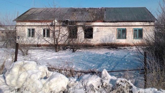Последствия возгорания в одной из квартир одноэтажного дома, расположенного по улице Специалистов в селе Лозовка Кинель - Черкасского района Самарской области. 14 февраля 2018 Последствия возгорания в одной из квартир одноэтажного дома, расположенного по улице Специалистов в селе Лозовка Кинель - Черкасского района Самарской области. 14 февраля 2018