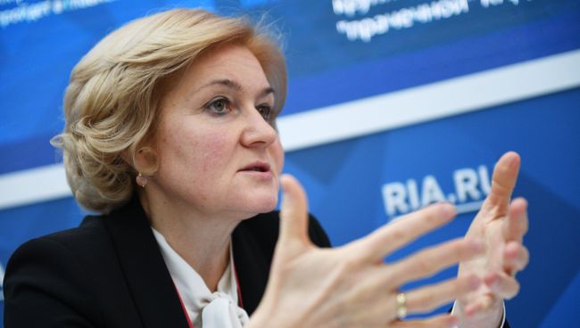 Заместитель председателя правительства РФ Ольга Голодец во время интервью сайту RIA.ru на Российском инвестиционном форуме в Сочи. 15 февраля 2018