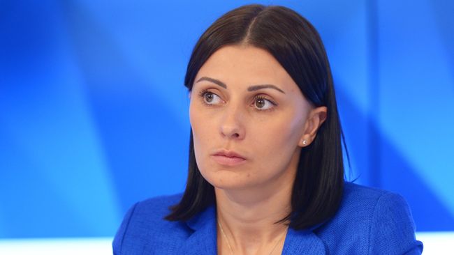 Директор по внешним коммуникациям группы РЭЦ Вера Подгузова Директор по внешним коммуникациям группы РЭЦ Вера Подгузова