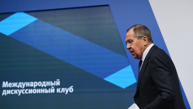 Министр иностранных дел РФ Сергей Лавров на конференции Международного дискуссионного клуба Валдай Россия на Ближнем Востоке: игра на всех полях в Москве. 19 февраля 2018 Министр иностранных дел РФ Сергей Лавров на конференции Международного дискуссионного клуба Валдай Россия на Ближнем Востоке: игра на всех полях в Москве. 19 февраля 2018