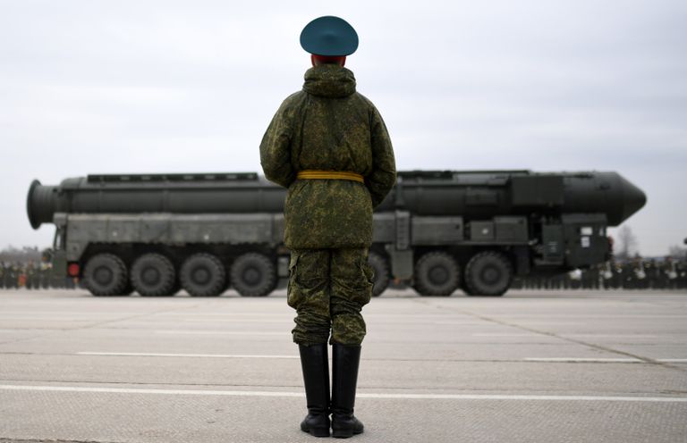 Подвижной грунтовой ракетный комплекс пятого поколения Ярс Подвижной грунтовой ракетный комплекс пятого поколения Ярс