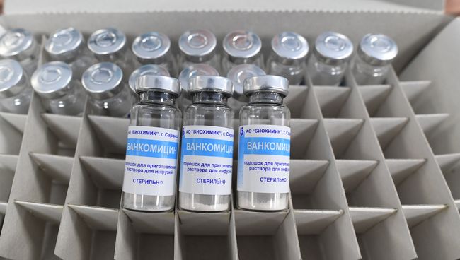 Участок выпуска готовой продукции антибиотика Ванкомицина на заводе по производству антибиотиков АО Биохимик в Саранске Участок выпуска готовой продукции антибиотика Ванкомицина на заводе по производству антибиотиков АО Биохимик в Саранске