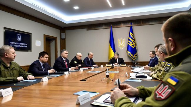 Президент Украины Петр Порошенко во время заседания Военного кабинета в Киеве. 20 февраля 2018