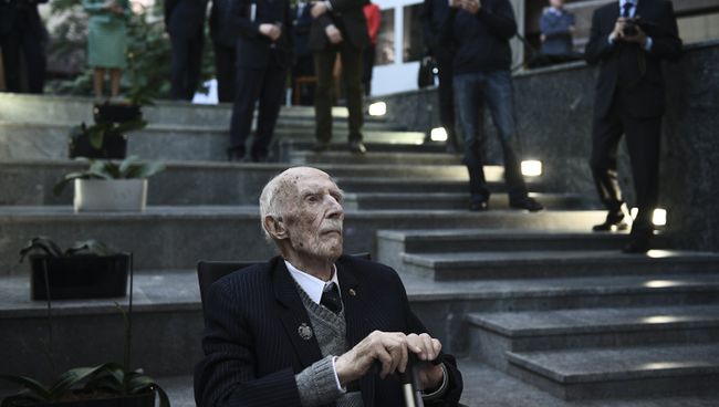 Историк, востоковед, бывший советский дипломат Сергей Тихвинский. Архивное фото Историк, востоковед, бывший советский дипломат Сергей Тихвинский. Архивное фото