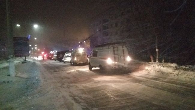 Ситация на месте пожара в жилом доме в Чусовском районе. 27 февраля 2018 Ситация на месте пожара в жилом доме в Чусовском районе. 27 февраля 2018