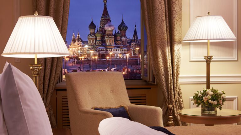 «Панорамный» люкс в отеле «Балчуг Кемпински Москва» «Панорамный» люкс в отеле «Балчуг Кемпински Москва»