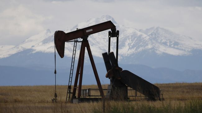 Добыча сланцевой нефти в Колорадо, США Добыча сланцевой нефти в Колорадо, США