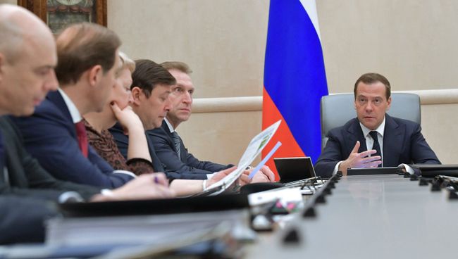 Председатель правительства РФ Дмитрий Медведев