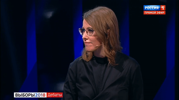 Собчак облила Жириновского водой во время дебатов. Скриншот Собчак облила Жириновского водой во время дебатов. Скриншот