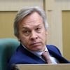 Член комитета Совета Федерации по обороне и безопасности Алексей Пушков в перерыве заседания Совета Федерации РФ