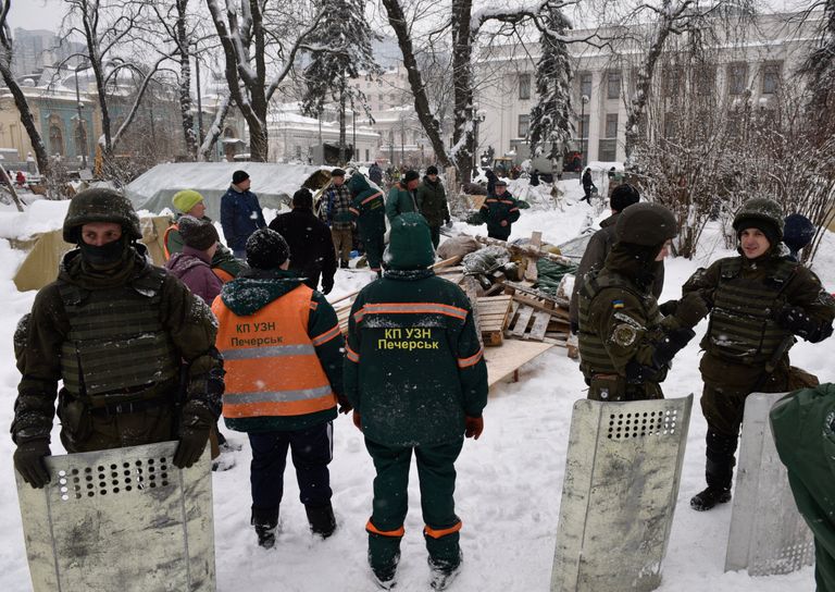 Демонтаж палаточного городка протестующих у Верховной Рады в Киеве. 3 марта 2018 Демонтаж палаточного городка протестующих у Верховной Рады в Киеве. 3 марта 2018