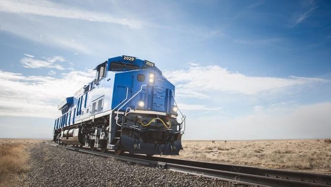 Локомотив производства компании General Electric Локомотив производства компании General Electric