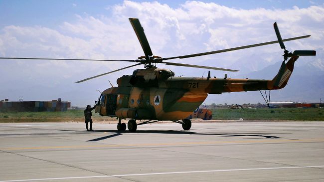 Вертолет Ми-17 ВВС Афганистана 