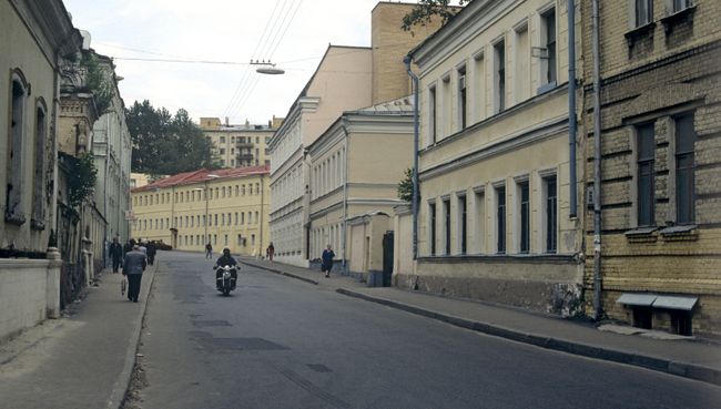 Подкопаевский переулок в Москве.