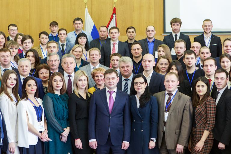Участники первого форума молодежных парламентов в Воронеже Участники первого форума молодежных парламентов в Воронеже