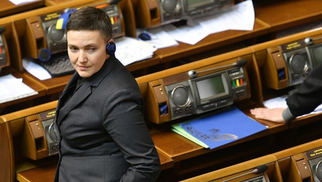 Надежда Савченко на заседании Верховной рады Украины Надежда Савченко на заседании Верховной рады Украины