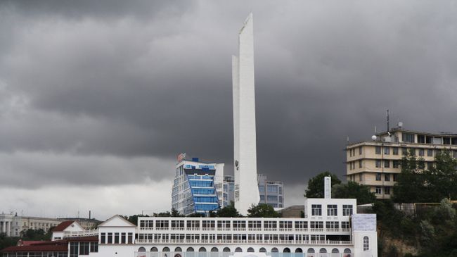 Обелиск Городу-герою Севастополю. Архивное фото