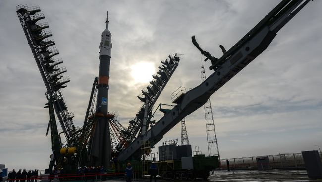 Вывоз ракеты-носителя Союз-ФГ c транспортно-пилотируемым кораблем Союз МС-08 на стартовую площадку космодрома Байконур. 19 марта 2018 Вывоз ракеты-носителя Союз-ФГ c транспортно-пилотируемым кораблем Союз МС-08 на стартовую площадку космодрома Байконур. 19 марта 2018