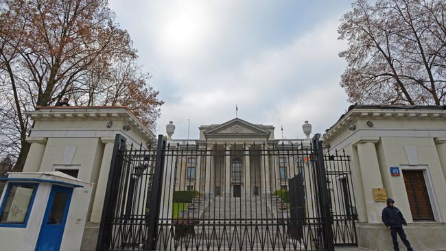 Посольство Российской Федерации в Варшаве. Архивное фото Посольство Российской Федерации в Варшаве. Архивное фото