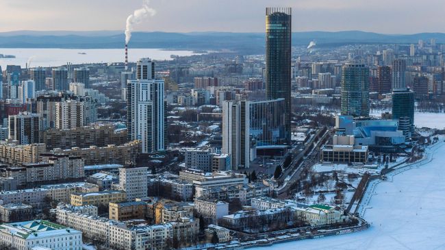 Вид на территорию комплекса Екатеринбург-Сити в Екатеринбурге Вид на территорию комплекса Екатеринбург-Сити в Екатеринбурге
