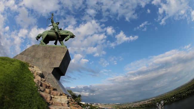 Памятник Салавату Юлаеву в Уфе