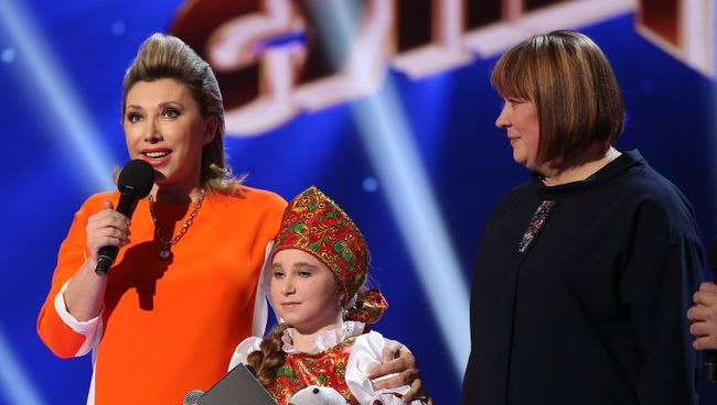 Елена Воробей и Снежана Гордеенко на шоу Ты супер! Елена Воробей и Снежана Гордеенко на шоу Ты супер!