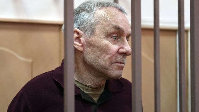 Отец полковника МВД Дмитрия Захарченко  Виктор