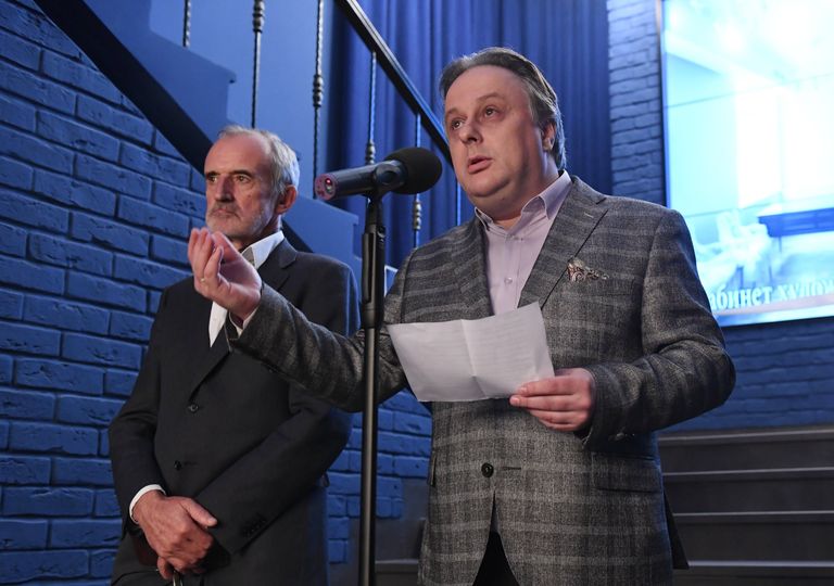 Режиссер Римас Туминас и директор Вахтанговского театра Кирилл Крок на презентации Симоновской сцены театра имени Евгения Вахтангова после капитального ремонт Режиссер Римас Туминас и директор Вахтанговского театра Кирилл Крок на презентации Симоновской сцены театра имени Евгения Вахтангова после капитального ремонт
