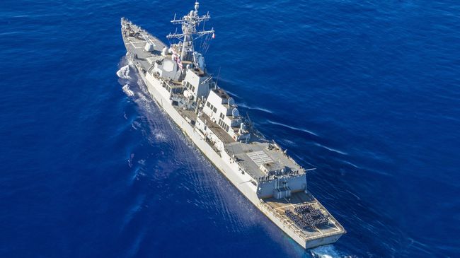 Эсминец ВМС США