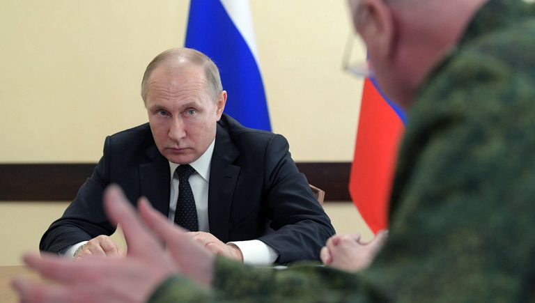 Президента РФ В. Путин почтил память погибших при пожаре в Кемерове Президента РФ В. Путин почтил память погибших при пожаре в Кемерове