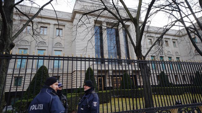 Здание посольства Российской Федерации в Берлине Здание посольства Российской Федерации в Берлине