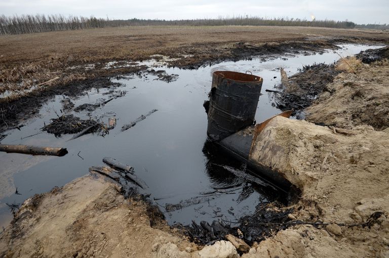 Фильтр для очистки загрязненной нефтью воды Фильтр для очистки загрязненной нефтью воды